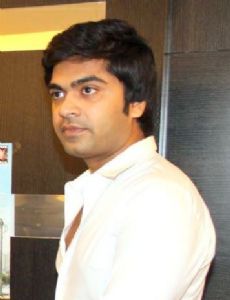 Silambarasan Rajendar novio de Hansika Motwani