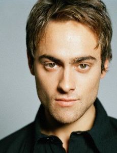 Stuart Townsend novio de Agatha Araya