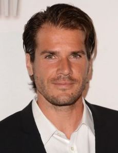 Tommy Haas novio de Annemarie Warnkross