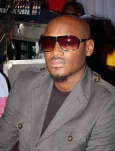 Tuface Idibia novio de Makosi Musambasi