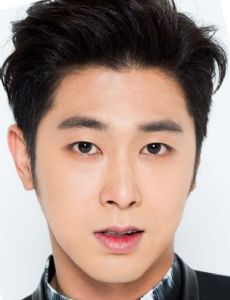 Yunho Jung novio de Seo Ye-Ji