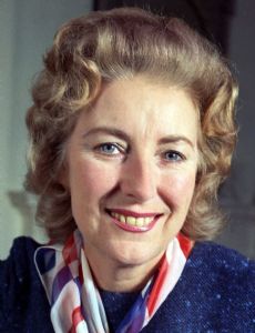 Vera Lynn esposa de Harry Lewis