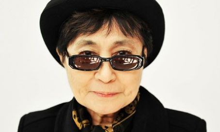 Yoko Ono esposa de John Lennon