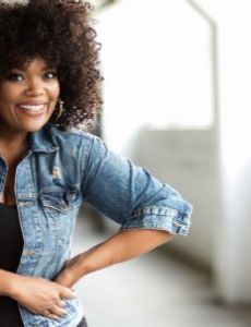 Yvette Nicole Brown