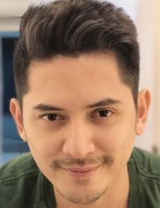 Ahron Villena
