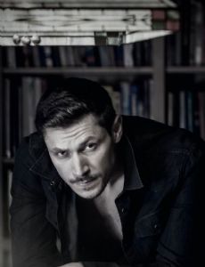 Alex Meraz
