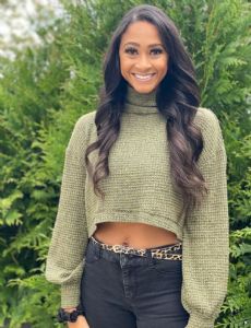 Alicia Holloway