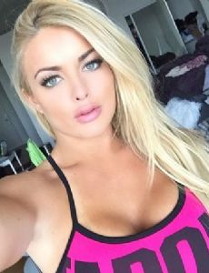 Amanda Saccomanno