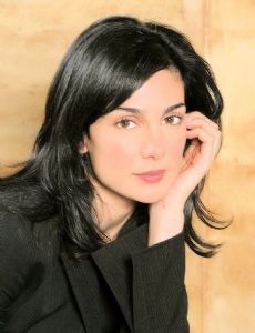 Annie Parisse