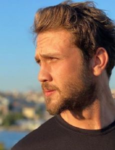 Aras Bulut Iynemli