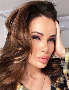 Ayza Anokhina