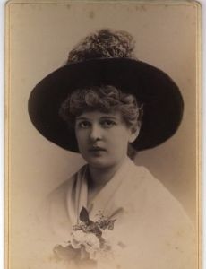 Belle Archer