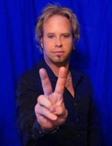 Bobby Blotzer