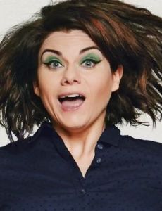 Caitlin Moran