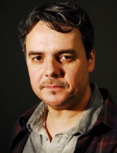 Cássio Gabus Mendes