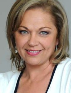 Csilla Csomor