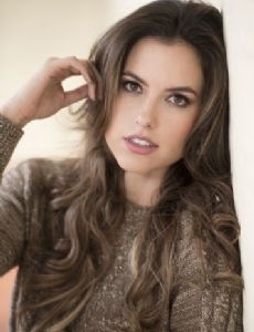 Daniela Pinedo