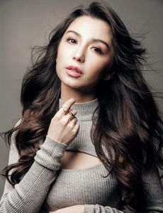 Donnalyn Bartolome