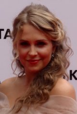 Elena Dudina