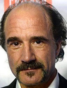 Elias Koteas