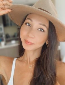 Emily Chen (yoga teacher)