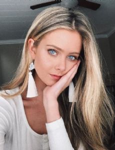 Hannah Godwin