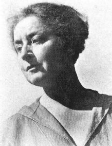 Henrietta Shore