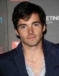 Ian Harding