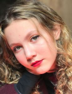 Iris Apatow
