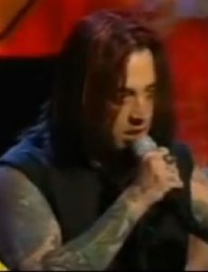 Jason Jones (singer)