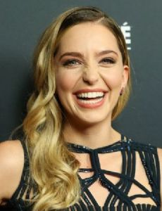 Jessica Rothe