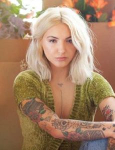 Julia Michaels