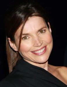 Julia Ormond