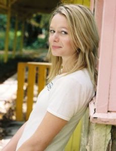 Julia Stoepel