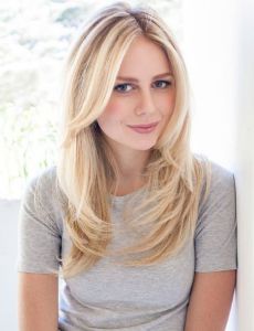 Justine Lupe