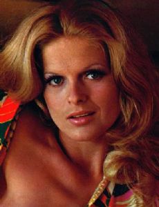 Karin Schubert