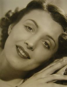 Kay Linaker