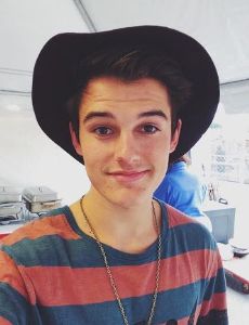 Kenny Holland