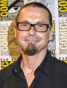 Kurt Sutter