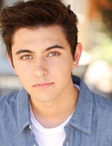 Kyson Facer