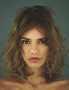 Laura Neiva
