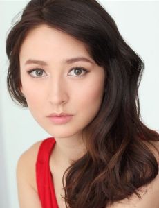 Leah Dizon