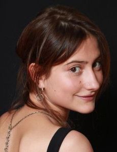 Lola Créton