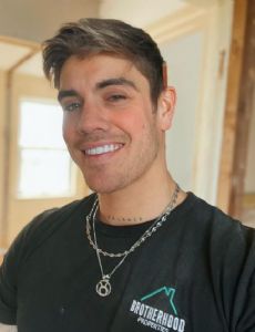 Luke Mabbott
