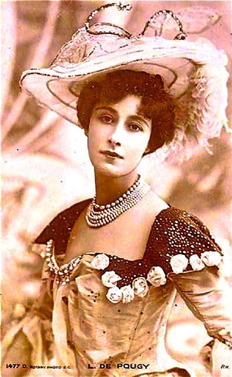 Manon Thiébaut