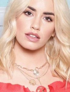 Lali Espósito