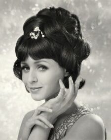 Melanie Hampshire