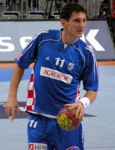 Mirza Dzomba