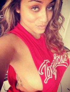 Nia Amey