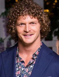 Nick Cummins